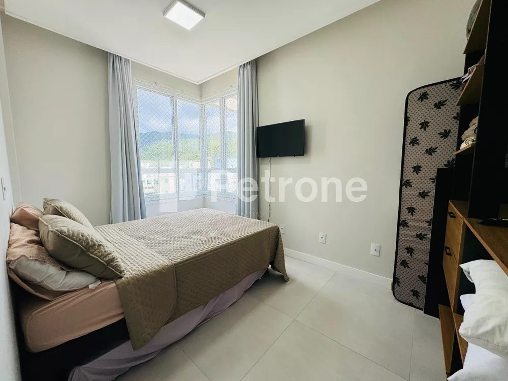 Apartamento à venda com 2 quartos, 65m² - Foto 17