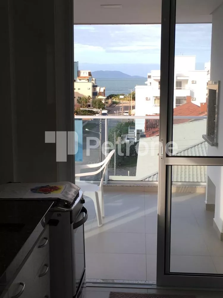 Apartamento à venda com 3 quartos, 76m² - Foto 9