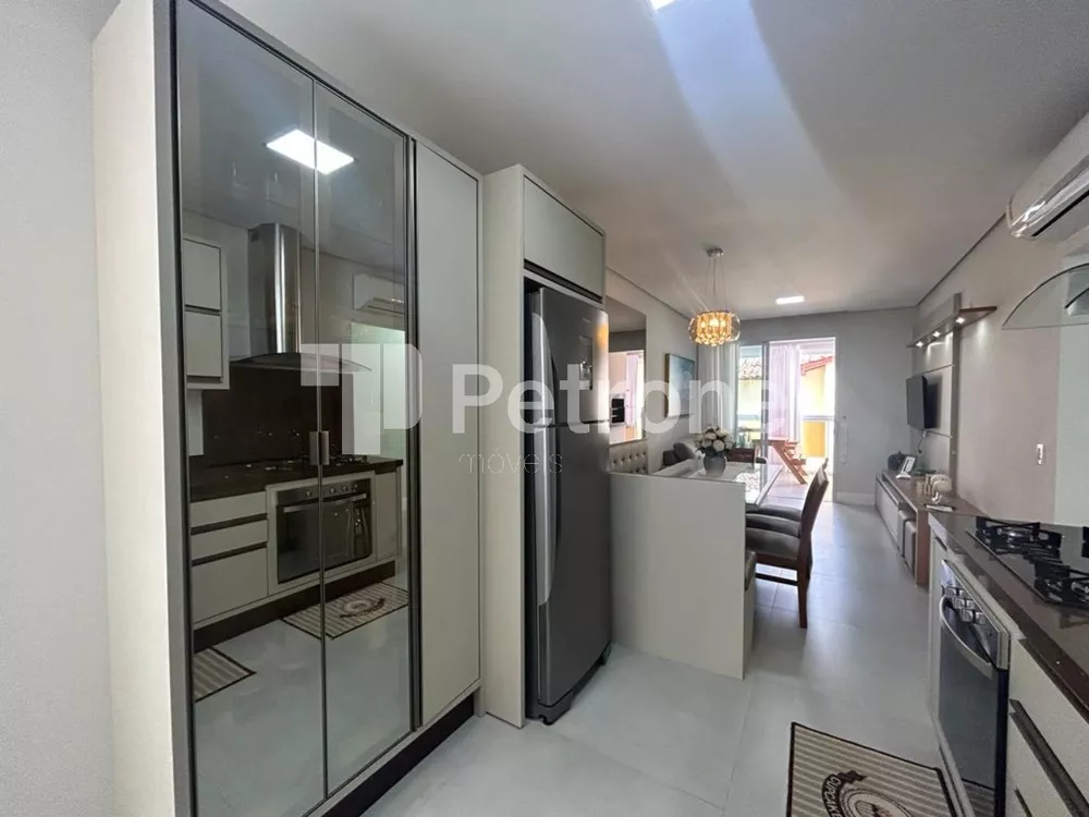 Apartamento à venda com 3 quartos, 87m² - Foto 8