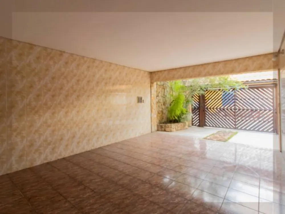 Casa, 3 quartos, 220 m² - Foto 3