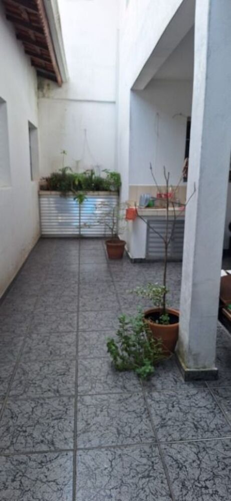 Casa à venda e aluguel com 3 quartos, 132m² - Foto 5