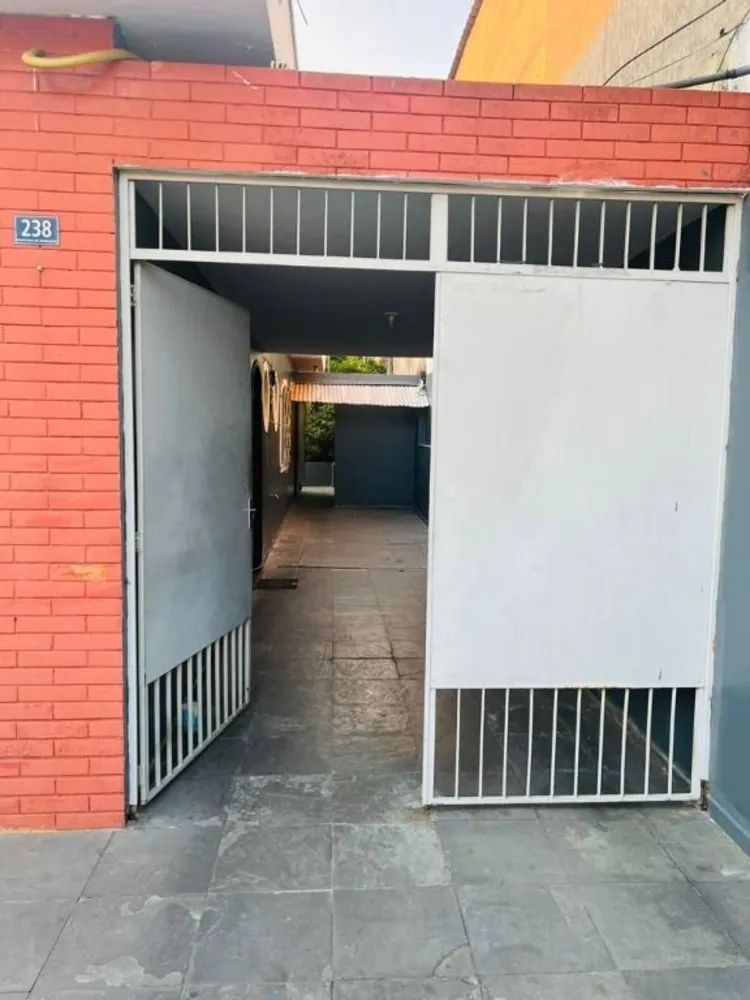 Casa, 3 quartos, 300 m² - Foto 2