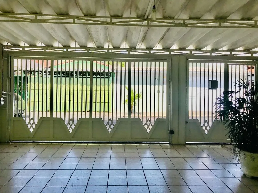 Sobrado, 3 quartos, 179 m² - Foto 1