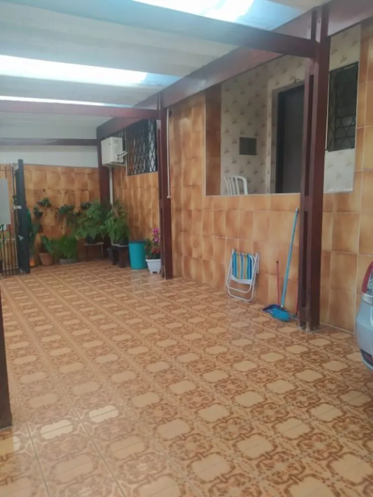 Casa, 3 quartos, 202 m² - Foto 3