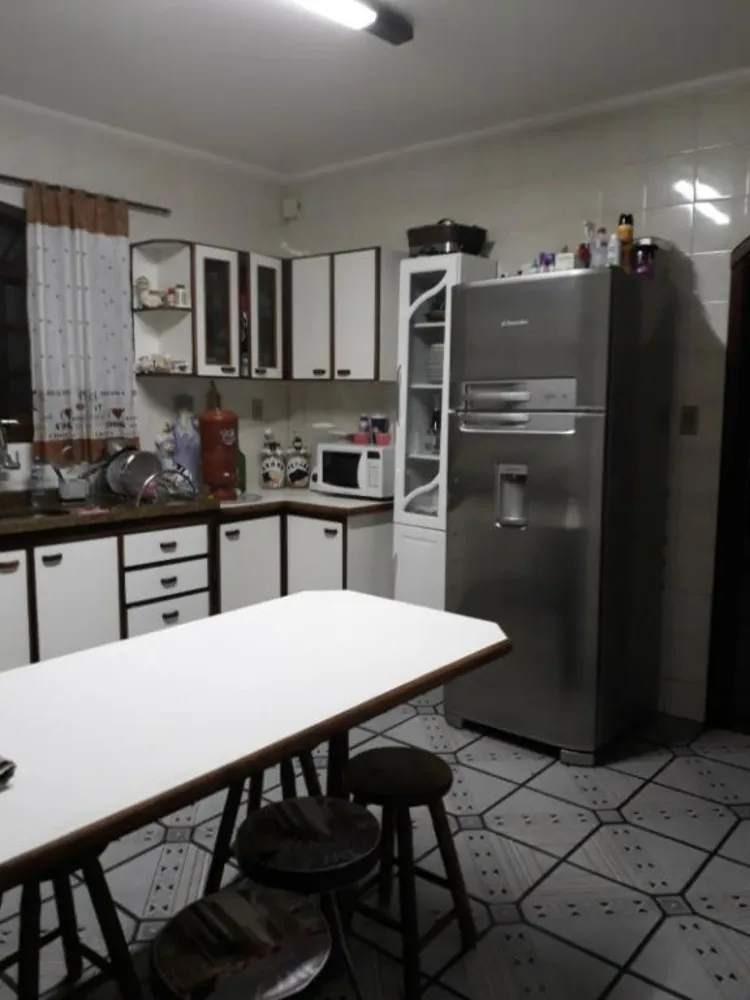 Sobrado, 3 quartos, 200 m² - Foto 5