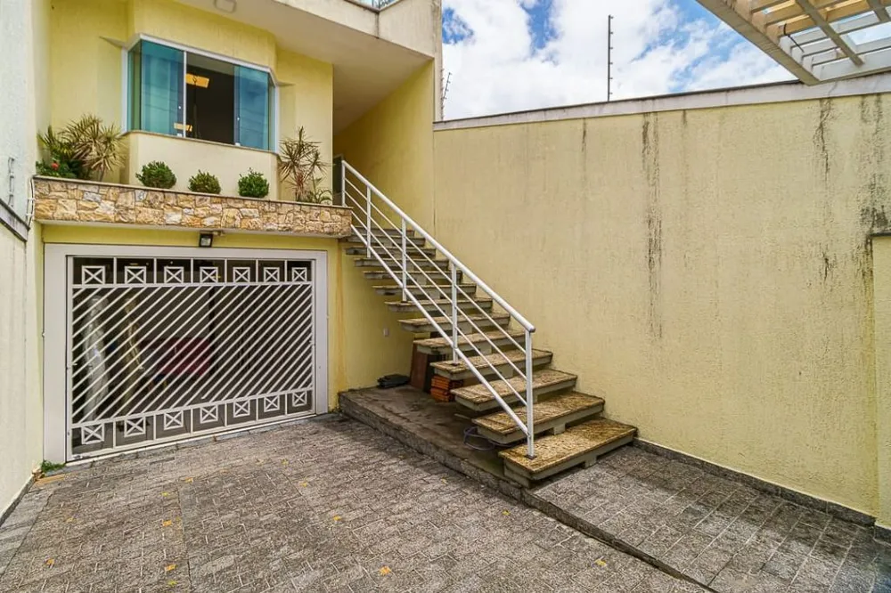 Sobrado, 3 quartos, 180 m² - Foto 1