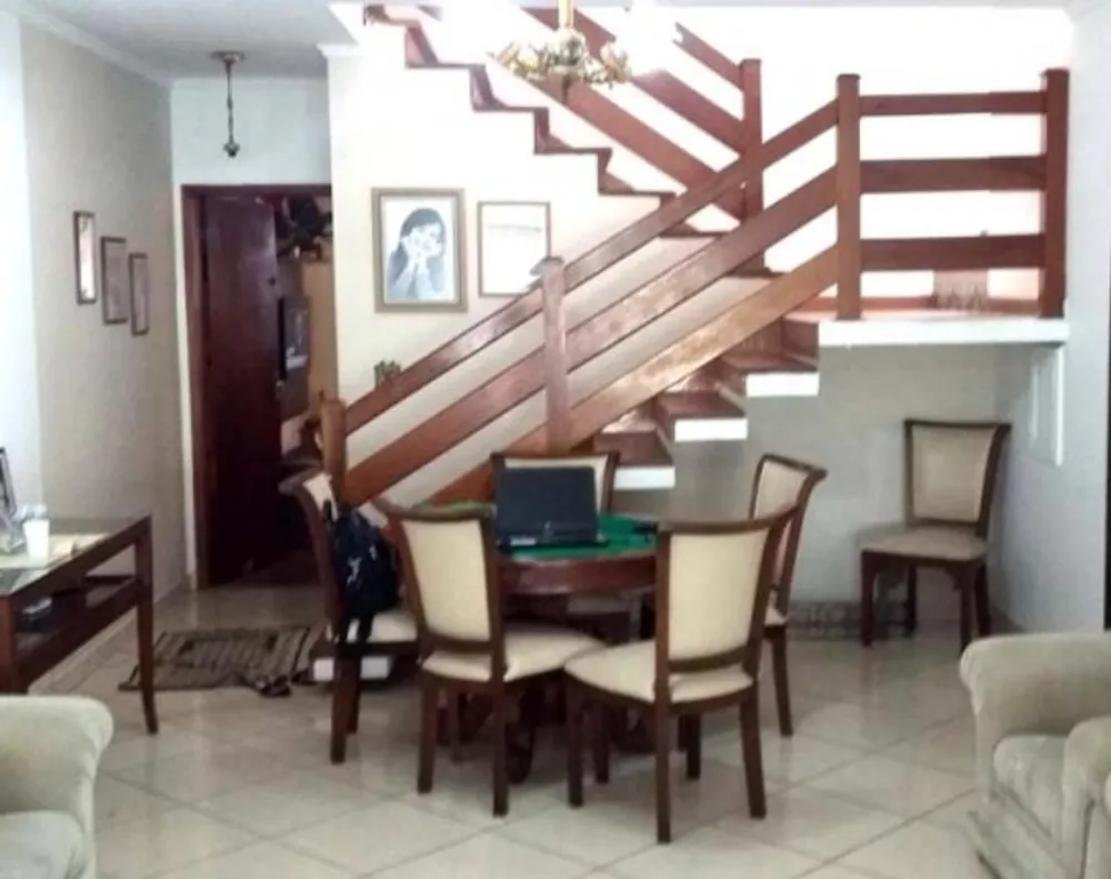 Sobrado, 3 quartos, 243 m² - Foto 4