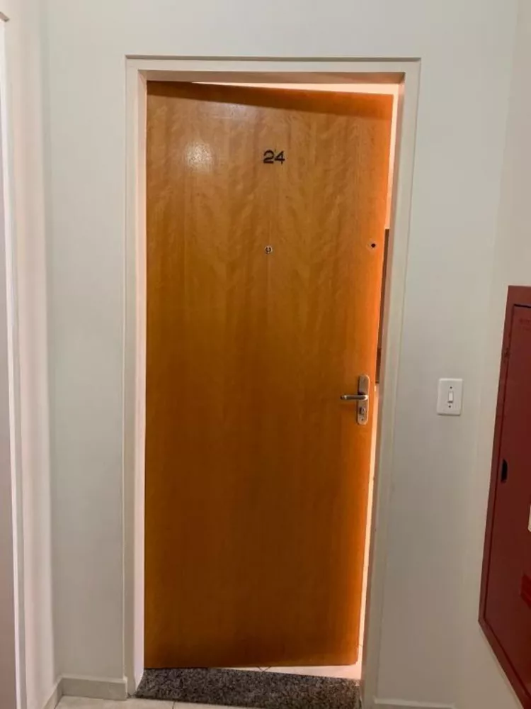 Apartamento à venda e aluguel com 2 quartos, 62m² - Foto 3