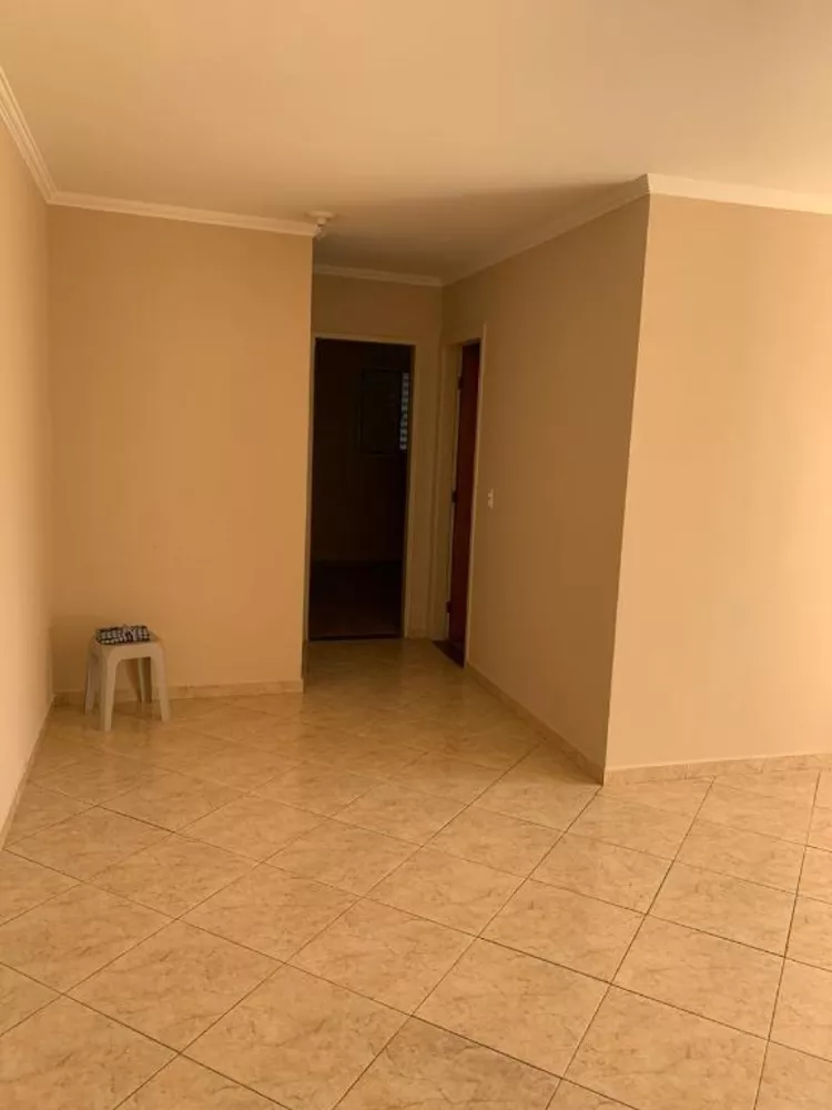 Apartamento à venda e aluguel com 2 quartos, 62m² - Foto 5