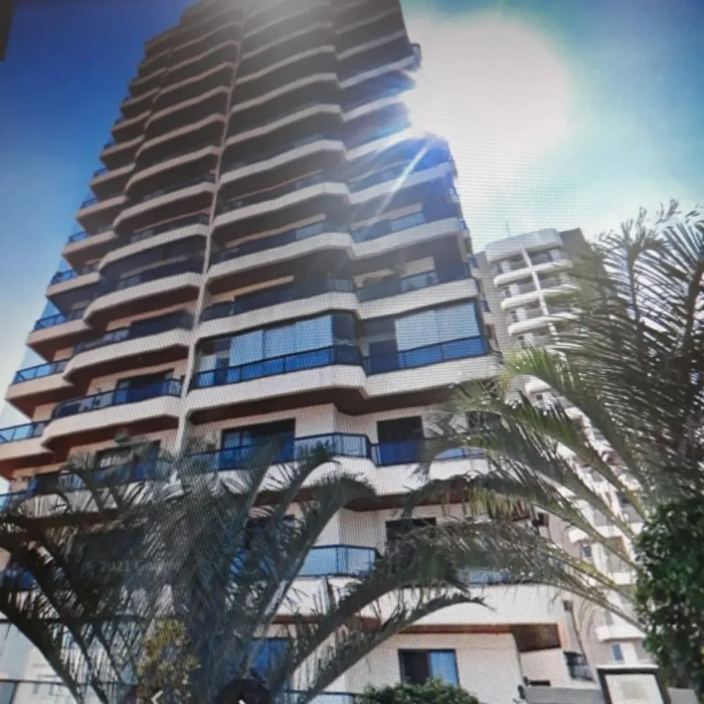Apartamento, 3 quartos, 140 m² - Foto 1
