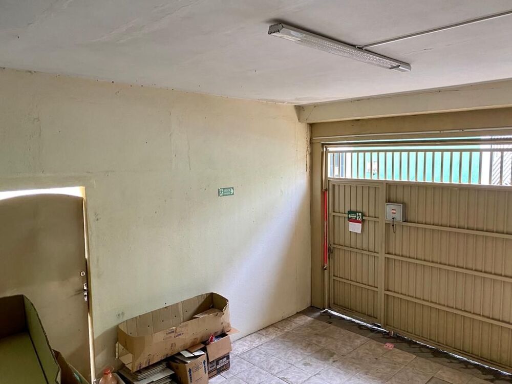 Loja-Salão, 250 m² - Foto 2