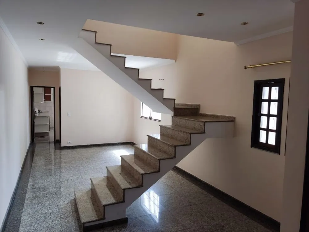 Sobrado, 4 quartos, 280 m² - Foto 2