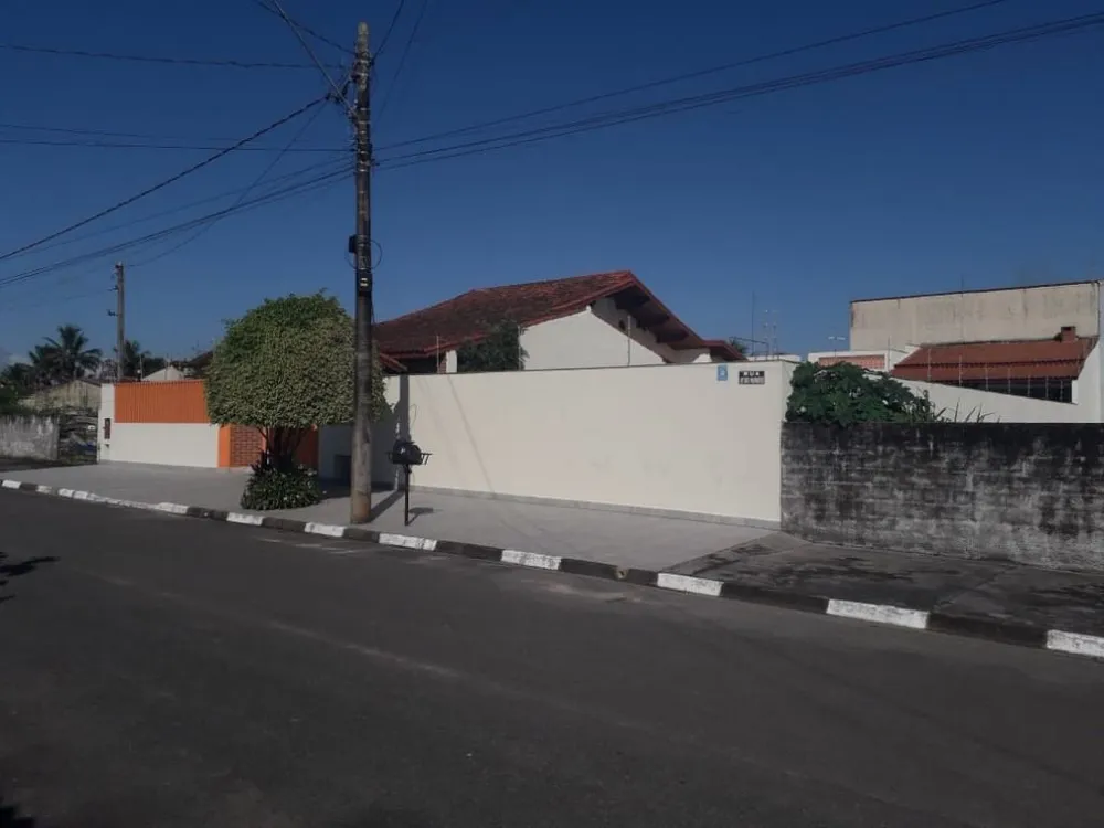 Casa, 3 quartos, 223 m² - Foto 2