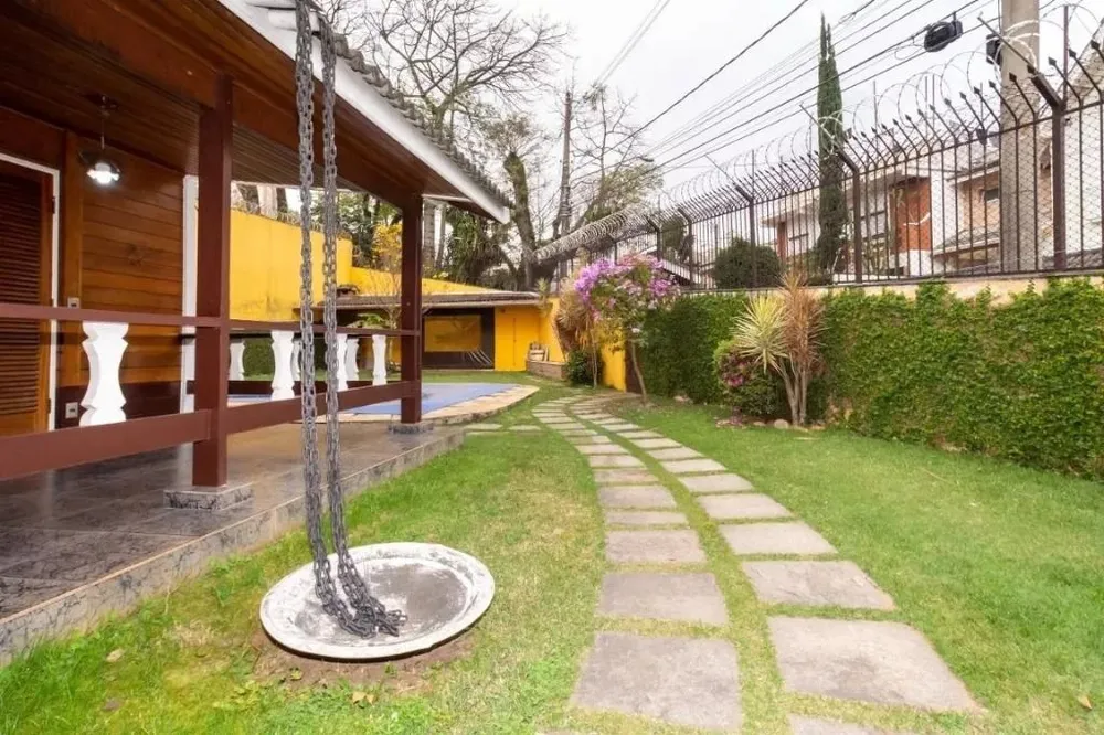 Casa, 4 quartos, 315 m² - Foto 2