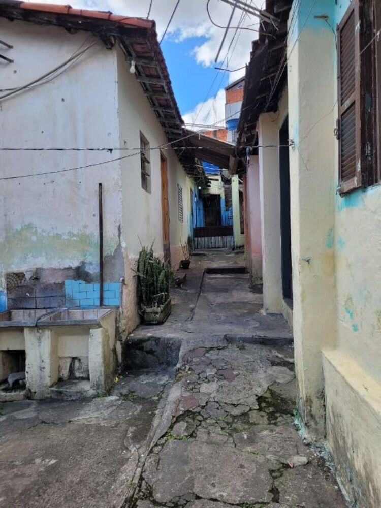 Terreno à venda, 379m² - Foto 1