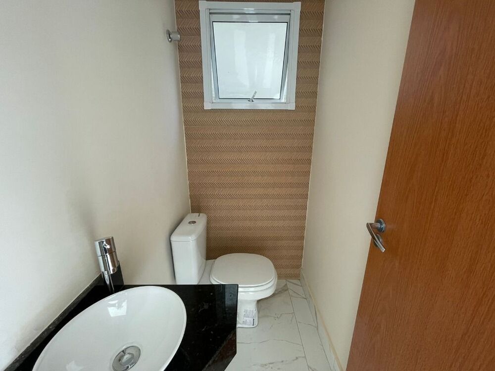 Casa, 3 quartos, 173 m² - Foto 1
