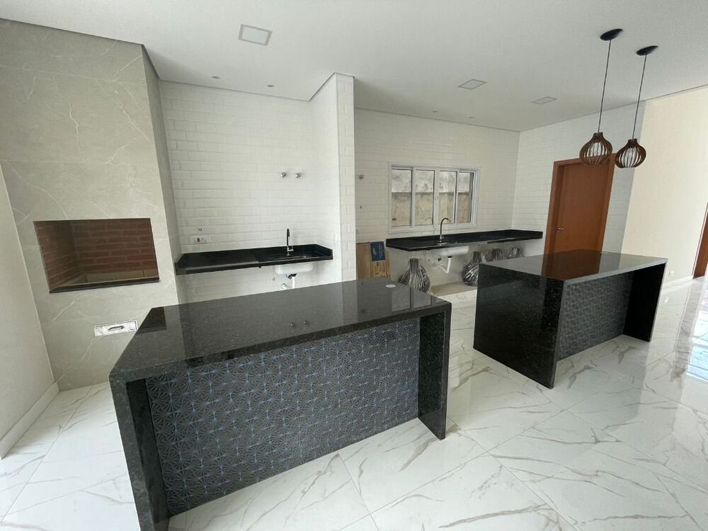 Casa, 3 quartos, 173 m² - Foto 2