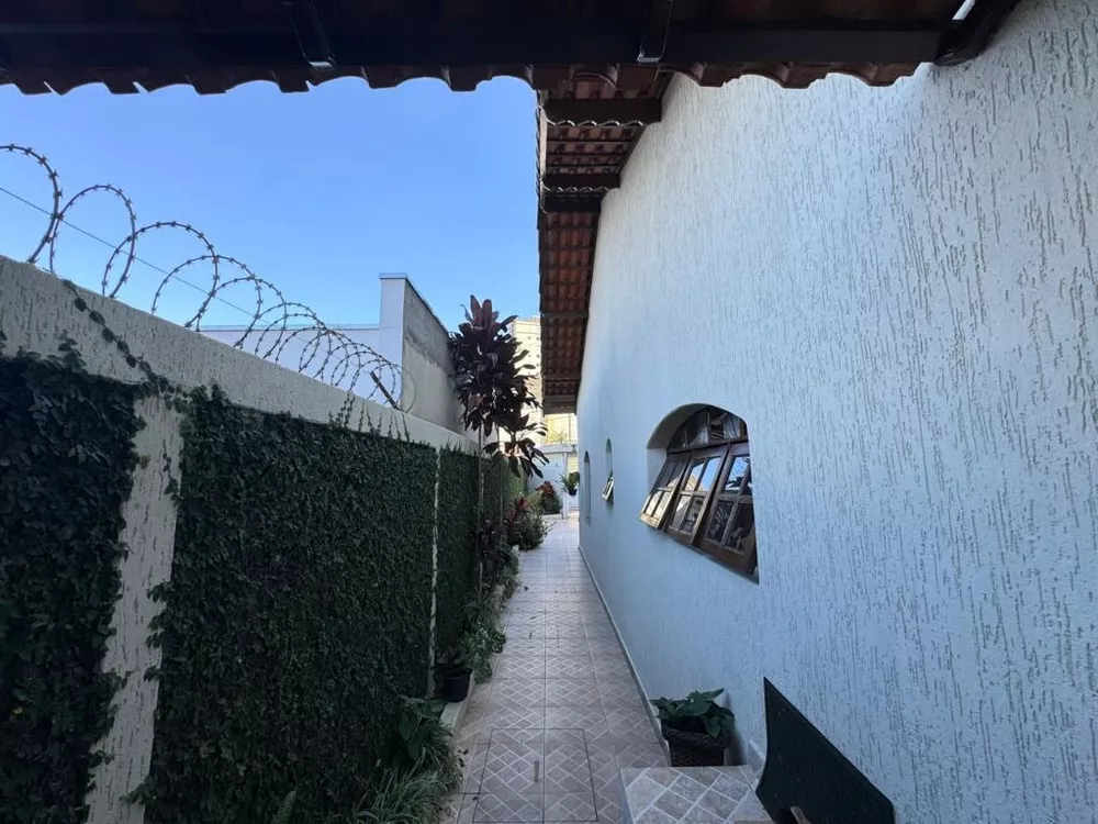 Casa, 4 quartos, 300 m² - Foto 13