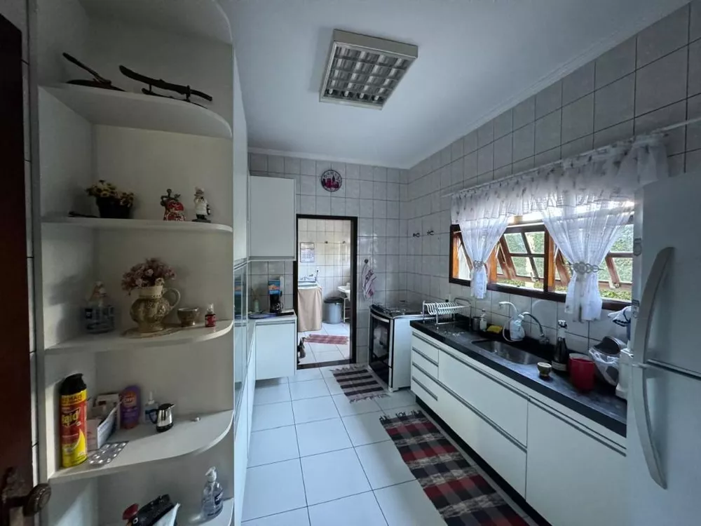 Casa, 4 quartos, 300 m² - Foto 20