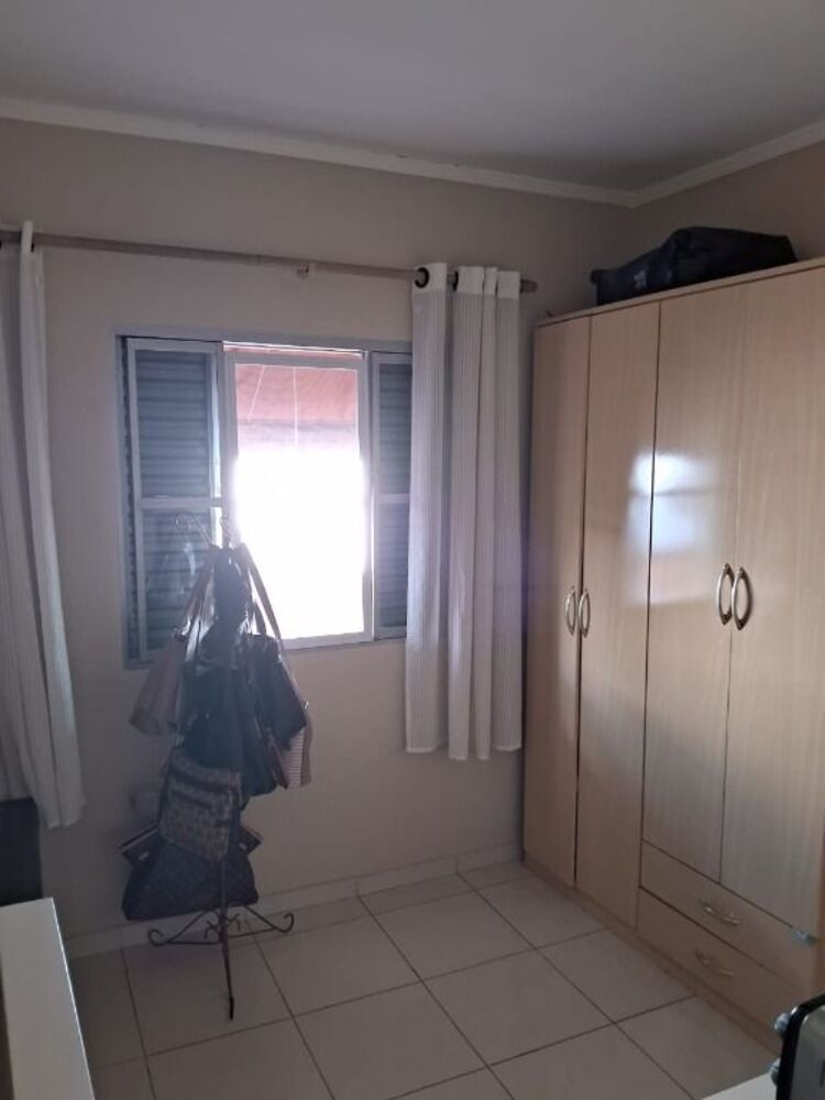 Casa, 4 quartos, 170 m² - Foto 1