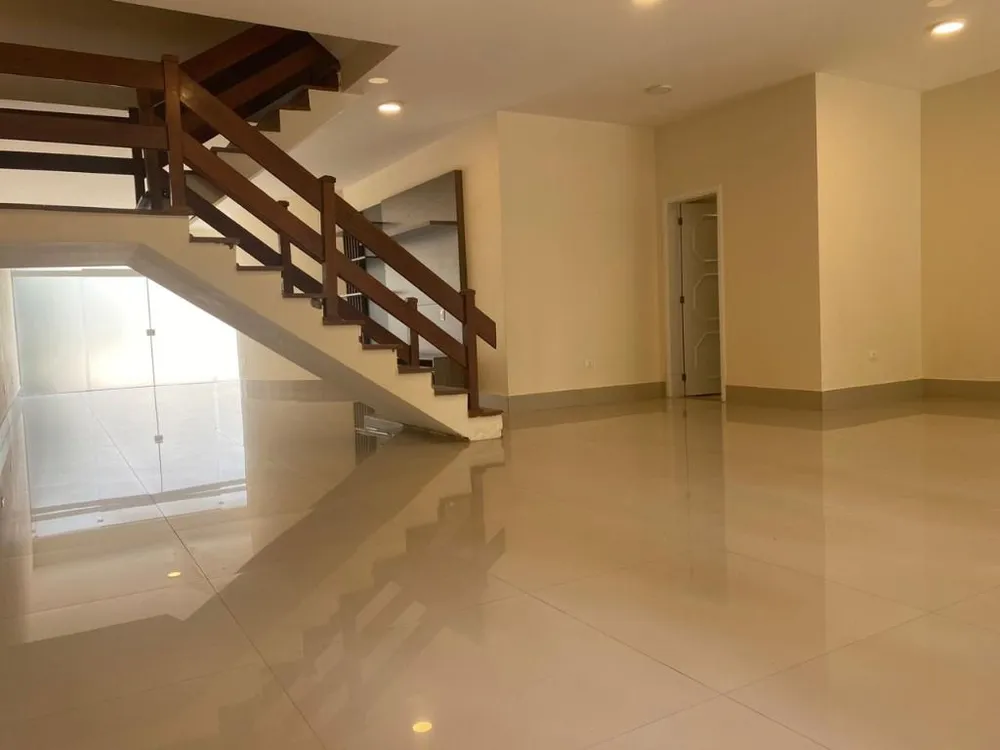 Sobrado, 4 quartos, 425 m² - Foto 2