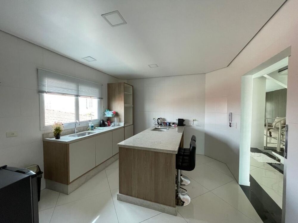 Sobrado, 4 quartos, 400 m² - Foto 1