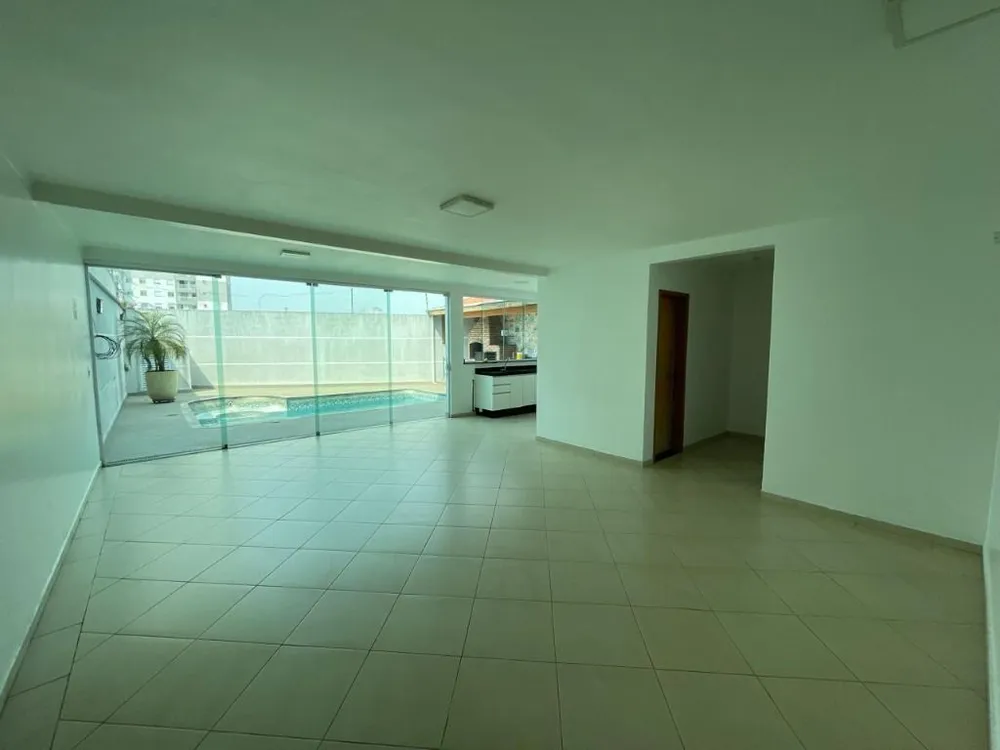 Sobrado, 4 quartos, 400 m² - Foto 1