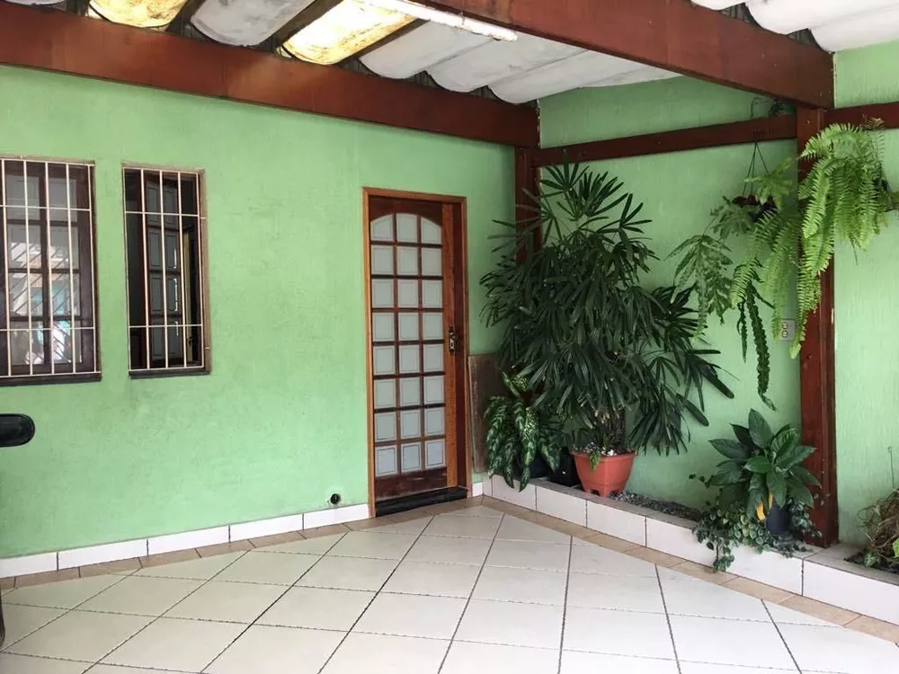 Sobrado à venda com 3 quartos, 127m² - Foto 1