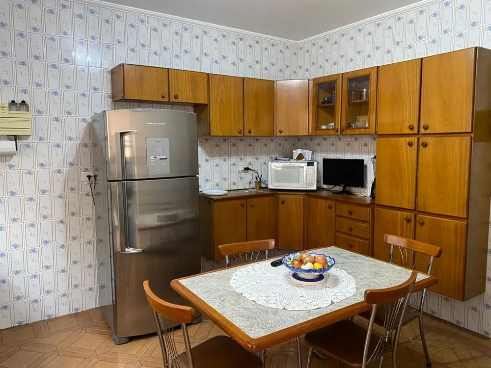 Casa, 3 quartos, 180 m² - Foto 2