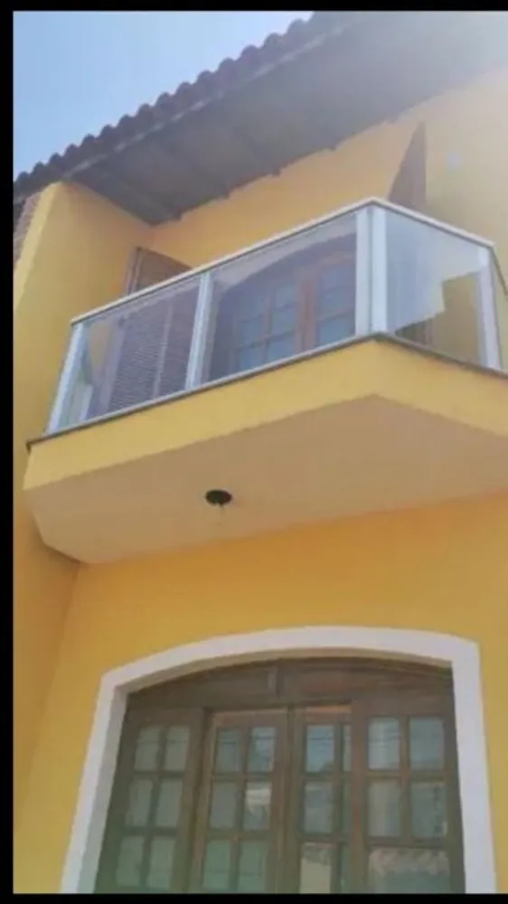 Casa, 3 quartos, 180 m² - Foto 1