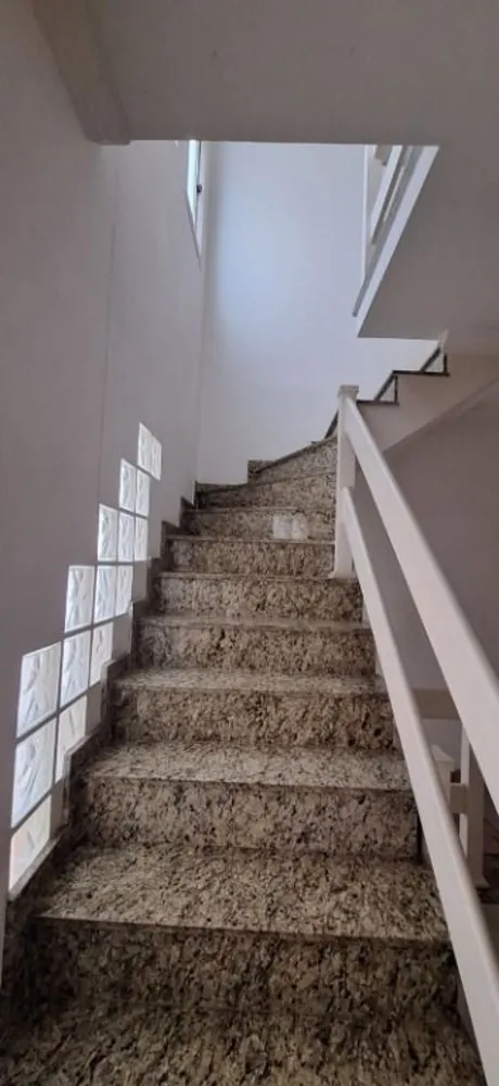 Sobrado, 3 quartos, 247 m² - Foto 13
