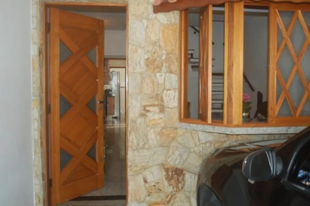 Sobrado, 4 quartos, 250 m² - Foto 2