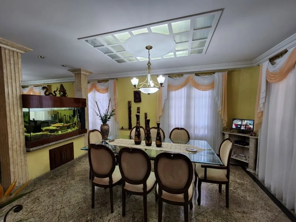 Sobrado, 3 quartos, 259 m² - Foto 3