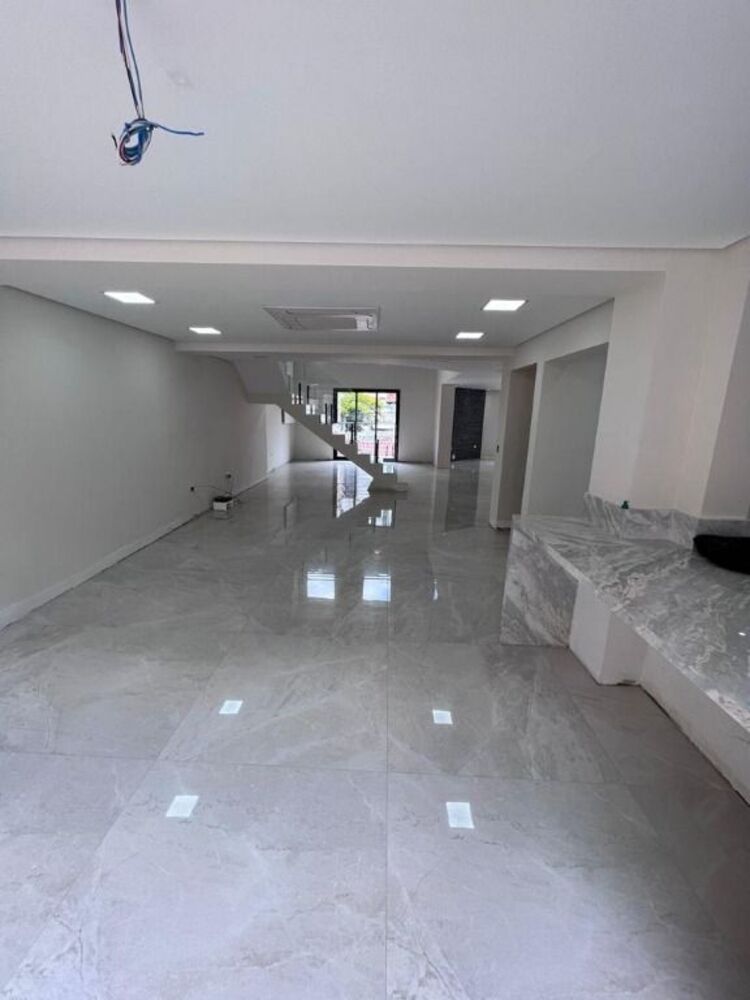 Sobrado, 3 quartos, 360 m² - Foto 4