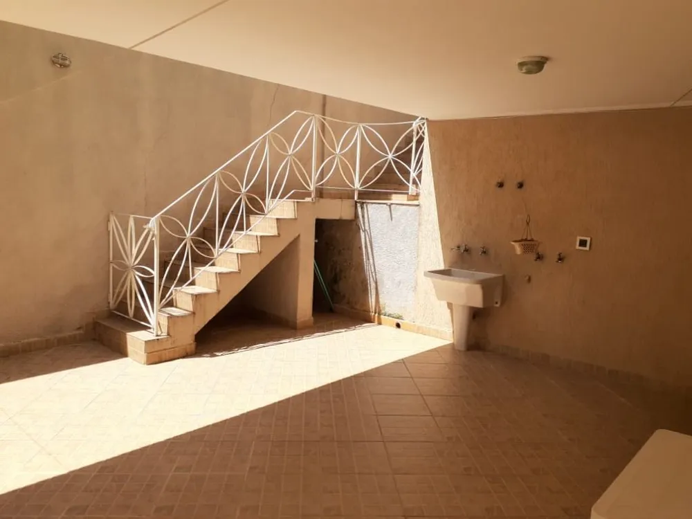 Sobrado, 3 quartos, 398 m² - Foto 4