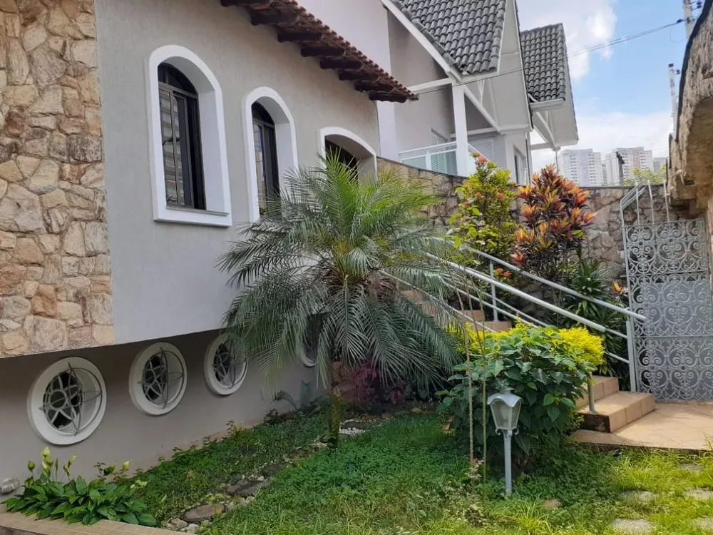 Sobrado, 3 quartos, 398 m² - Foto 2