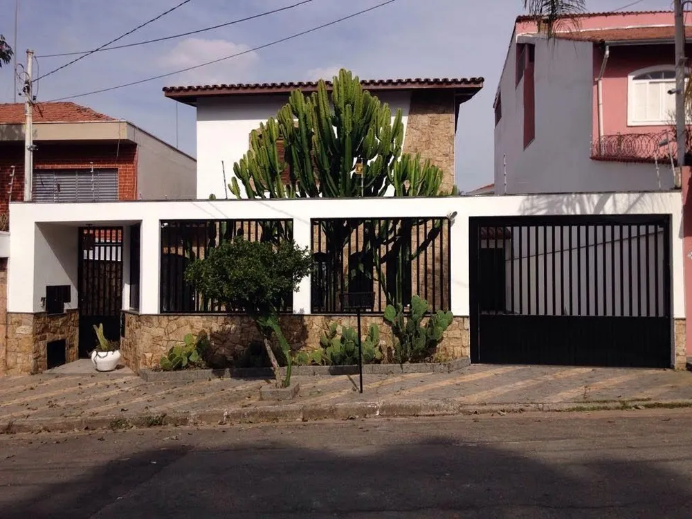 Sobrado, 3 quartos, 230 m² - Foto 1