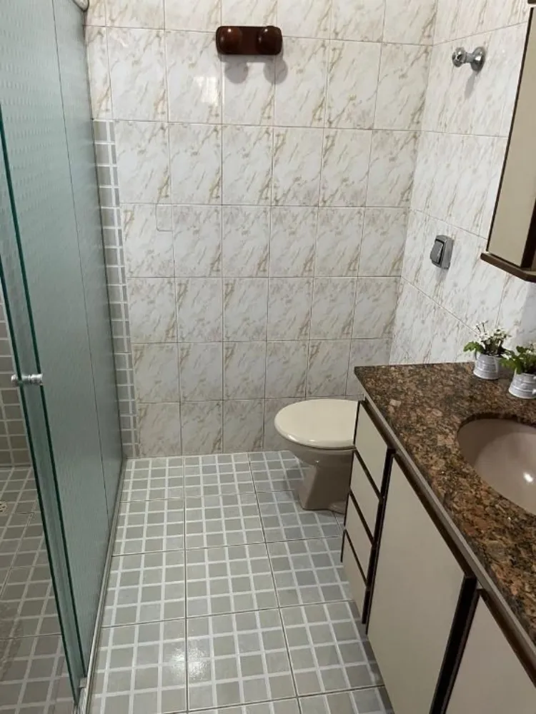 Casa, 3 quartos, 240 m² - Foto 9