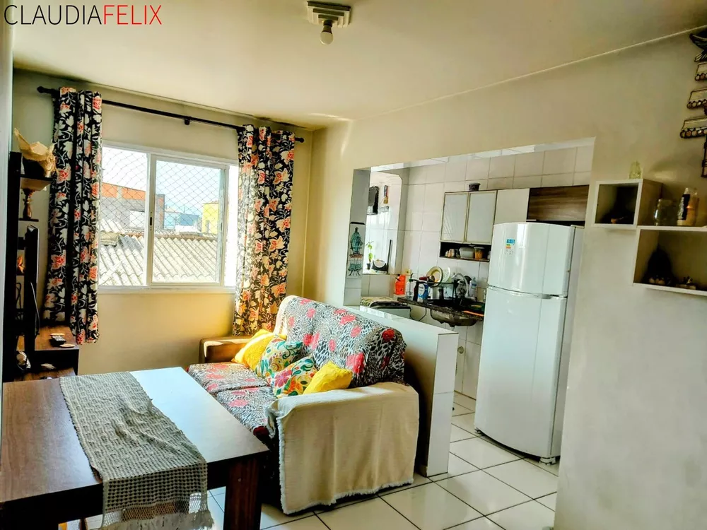 Apartamento à venda com 2 quartos, 68m² - Foto 4