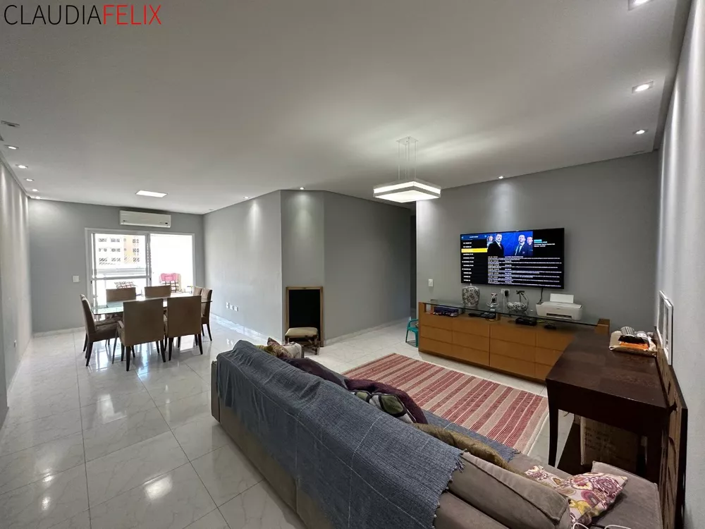 Apartamento à venda com 3 quartos, 179m² - Foto 1