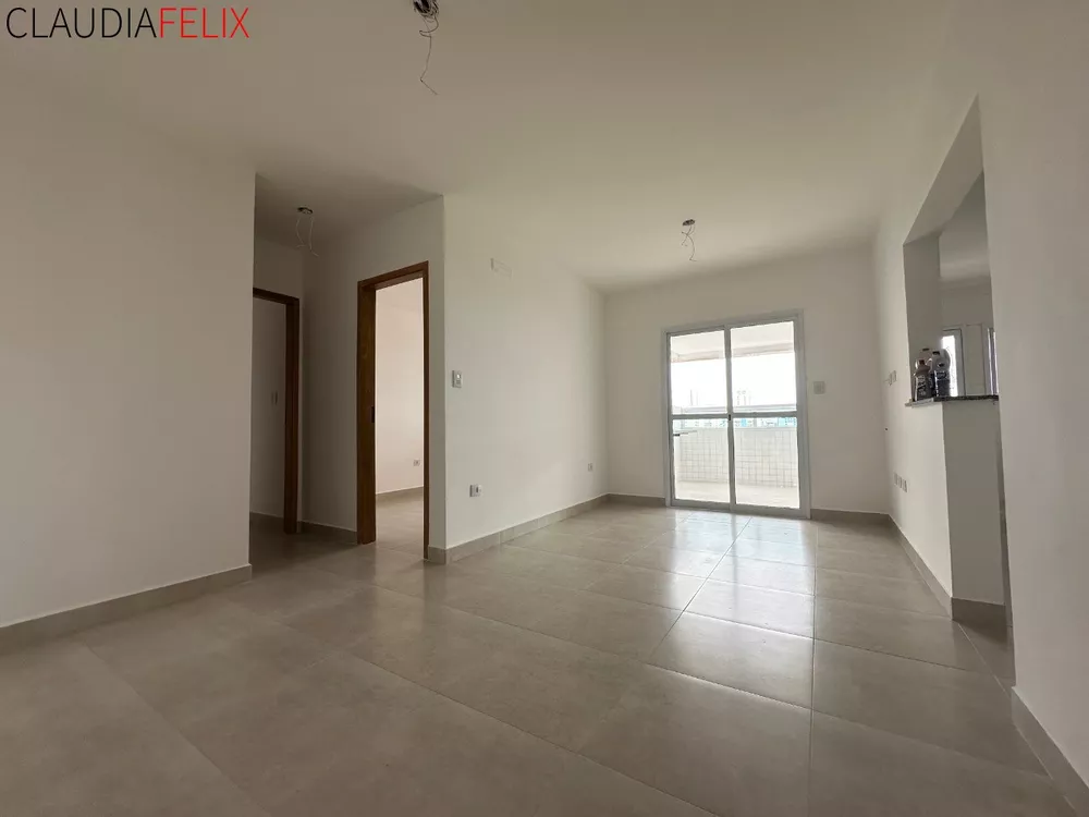 Apartamento à venda com 2 quartos, 71m² - Foto 2