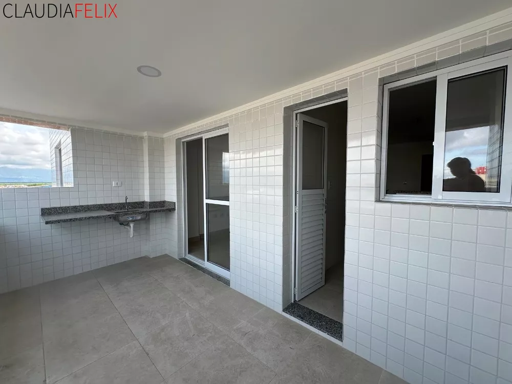 Apartamento à venda com 2 quartos, 71m² - Foto 2