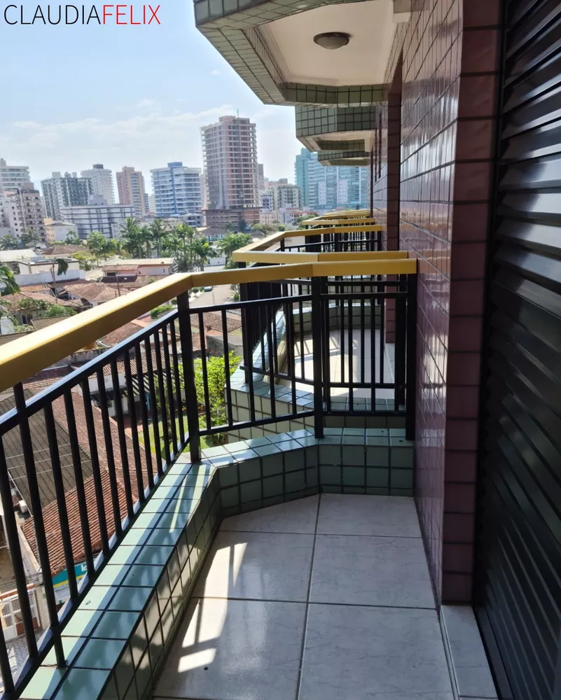 Apartamento à venda com 3 quartos, 209m² - Foto 3