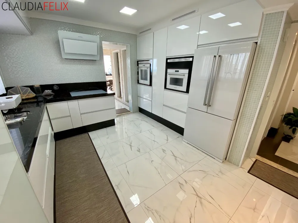 Cobertura, 3 quartos, 315 m² - Foto 10