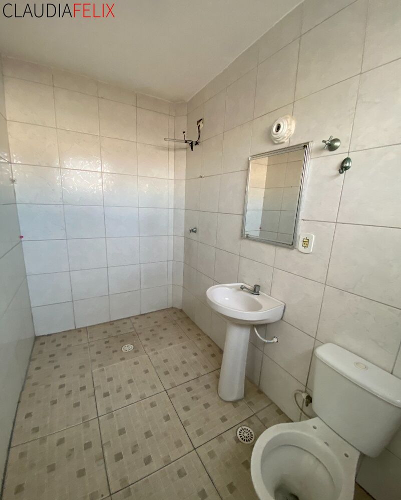 Apartamento para alugar com 2 quartos, 65m² - Foto 4