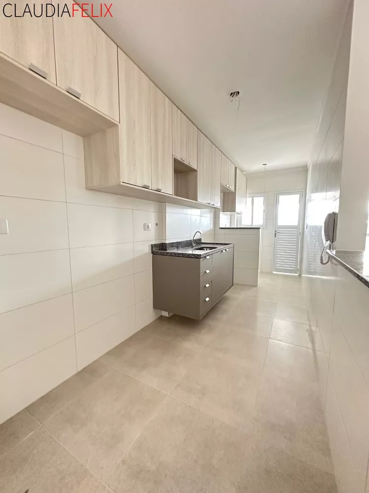 Apartamento à venda com 2 quartos, 71m² - Foto 4