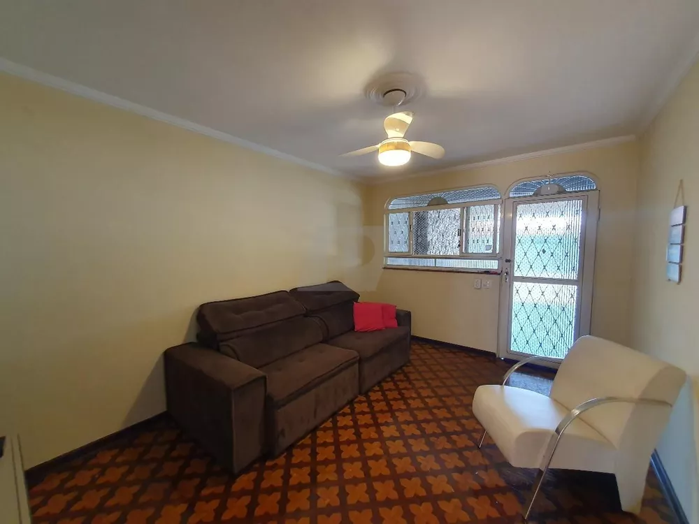 Casa, 2 quartos, 180 m² - Foto 1