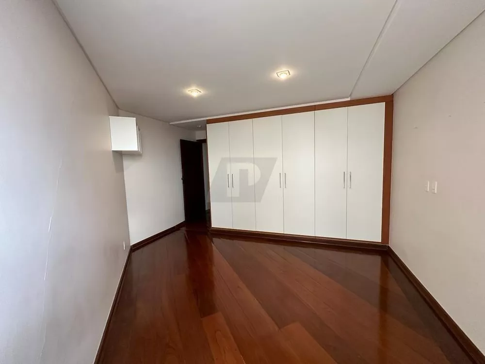 Cobertura, 4 quartos, 471 m² - Foto 4