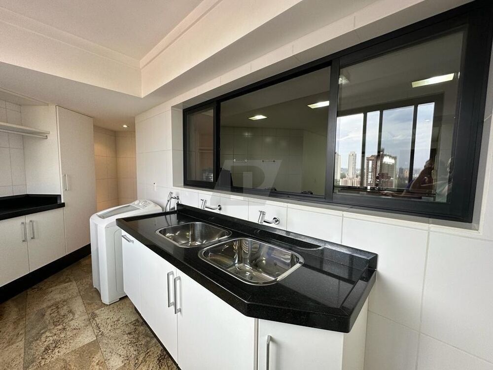 Cobertura à venda com 4 quartos, 471m² - Foto 3