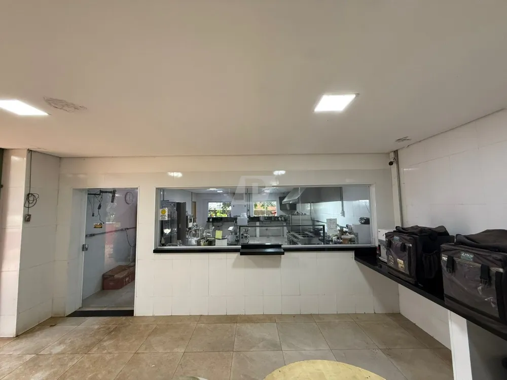 Chácara, 4 quartos, 2700 m² - Foto 3